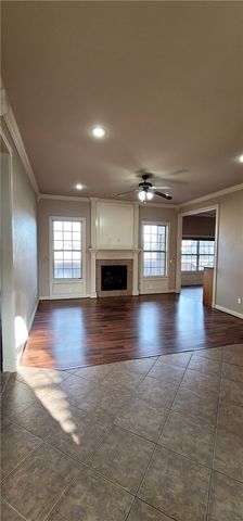 6423 Bridge Bay Drive, Rogers, AR 72758