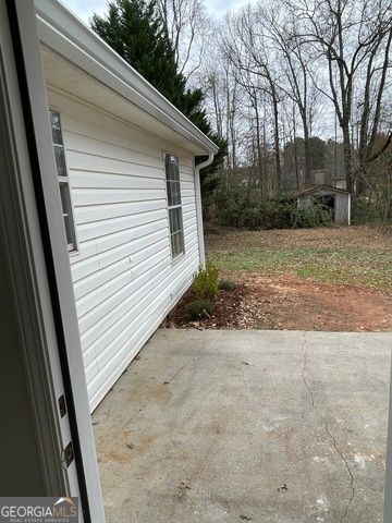 34 Canterbury Drive, Grantville, GA 30220