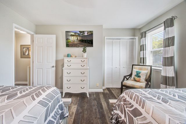 708 Davenport Drive, Mount Pleasant, SC 29464