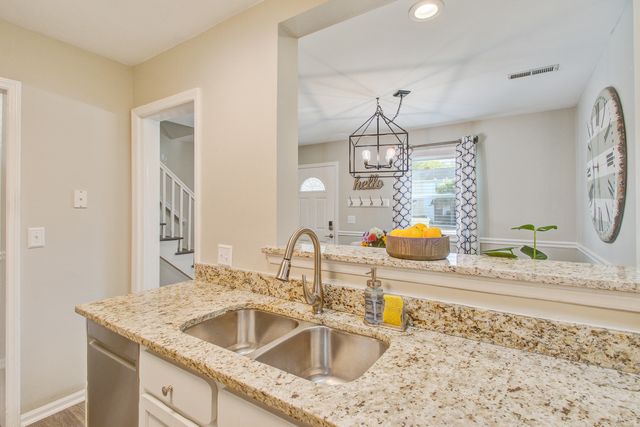 708 Davenport Drive, Mount Pleasant, SC 29464