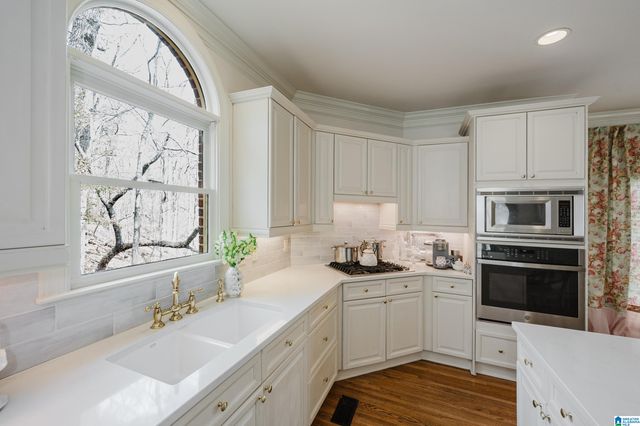 4982 EAGLE CREST ROAD, Birmingham, AL 35242