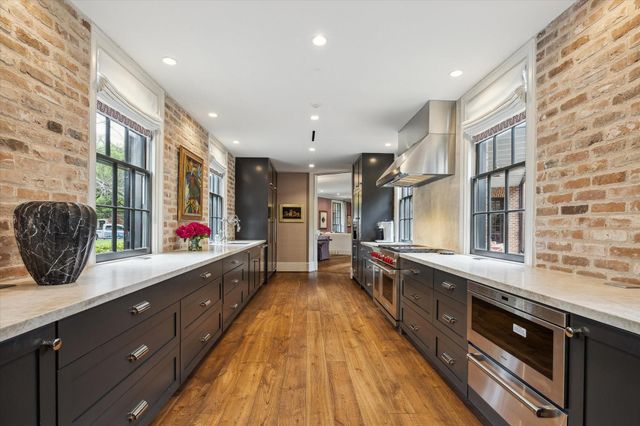 3 Remington Lane, Houston, TX 77005