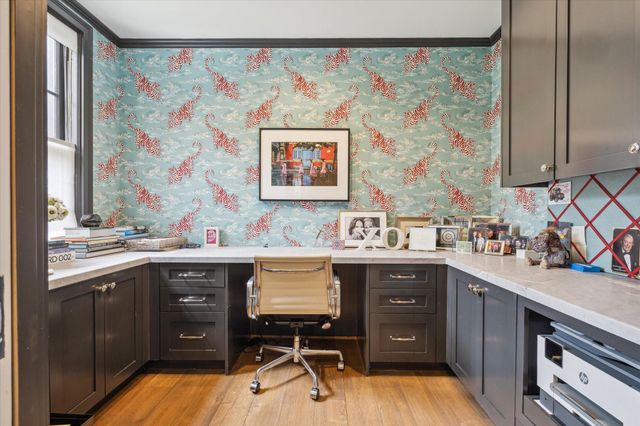 3 Remington Lane, Houston, TX 77005