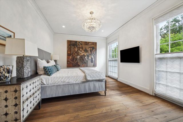 3 Remington Lane, Houston, TX 77005