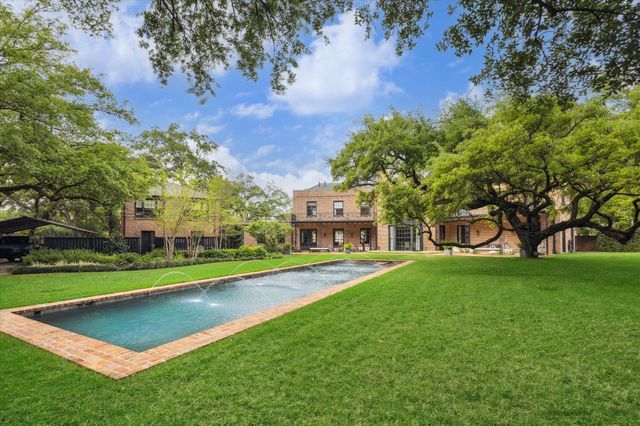 3 Remington Lane, Houston, TX 77005