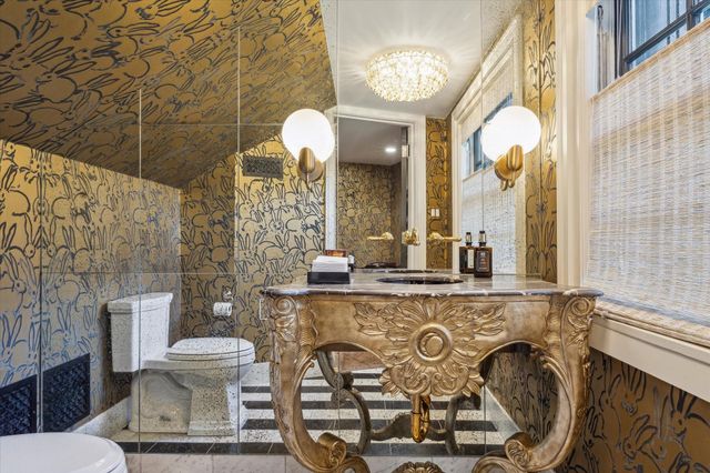 3 Remington Lane, Houston, TX 77005