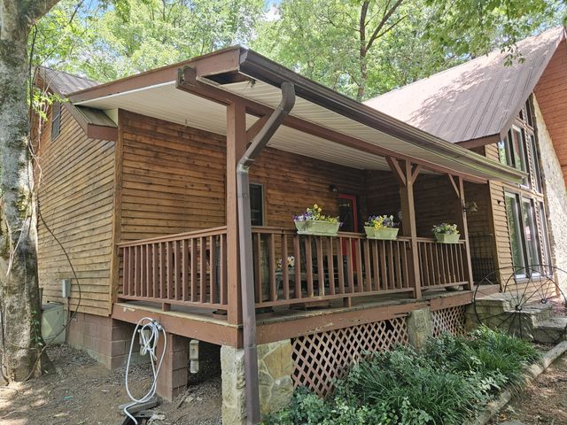 294 Lakeside Dr, Carthage, TN 37030