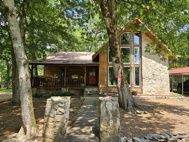 294 Lakeside Dr, Carthage, TN 37030
