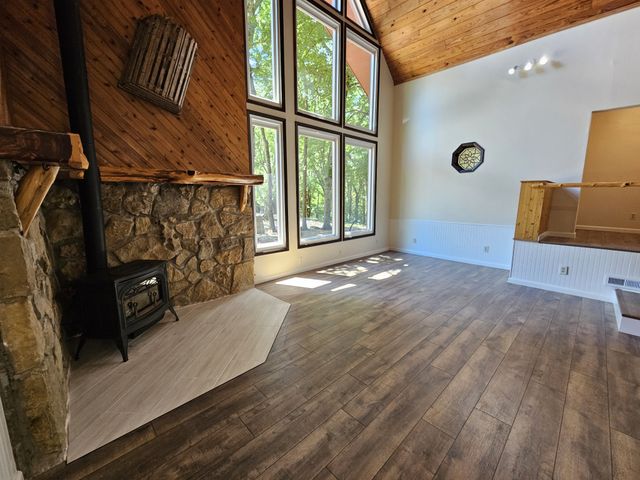 294 Lakeside Dr, Carthage, TN 37030
