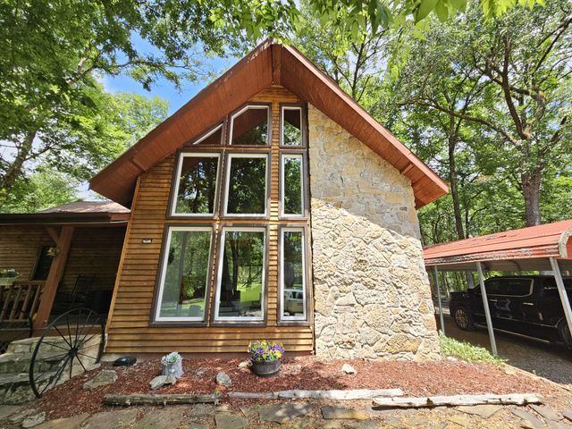 294 Lakeside Dr, Carthage, TN 37030