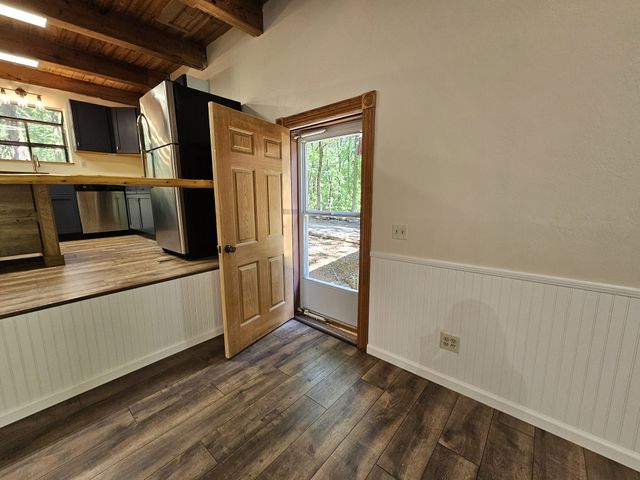 294 Lakeside Dr, Carthage, TN 37030