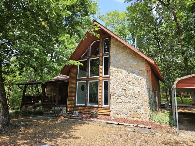 294 Lakeside Dr, Carthage, TN 37030