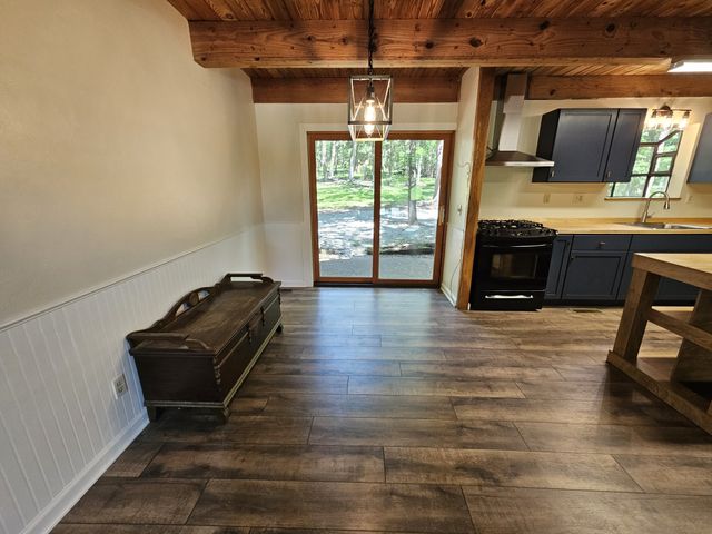 294 Lakeside Dr, Carthage, TN 37030