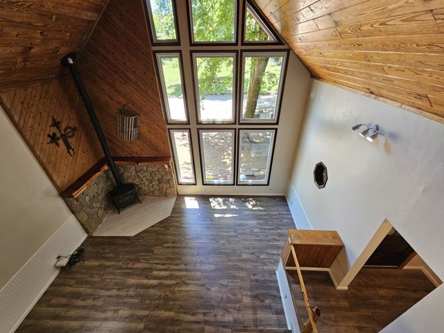294 Lakeside Dr, Carthage, TN 37030
