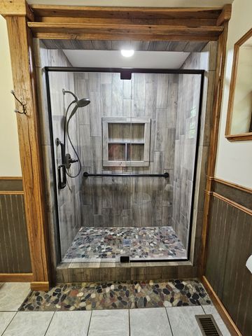 294 Lakeside Dr, Carthage, TN 37030