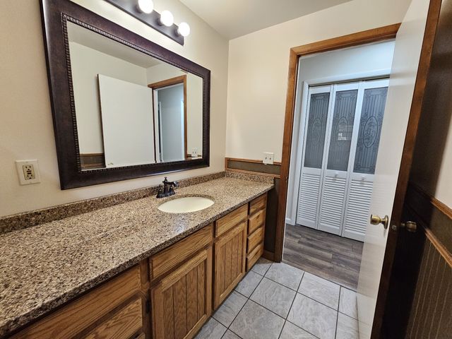 294 Lakeside Dr, Carthage, TN 37030