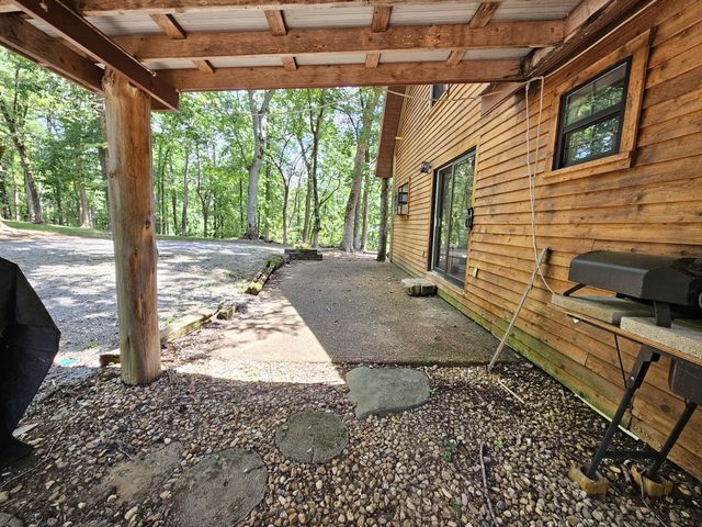 294 Lakeside Dr, Carthage, TN 37030