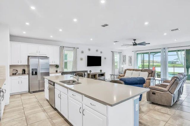 8906 CAROLINE BAY COURT, Kissimmee, FL 34747