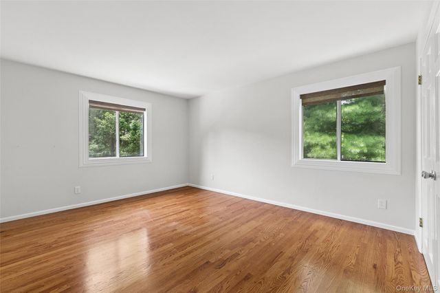 12 N Ridge Road, Setauket, NY 11733