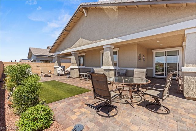348 Cadence Vista Drive, Henderson, NV 89011