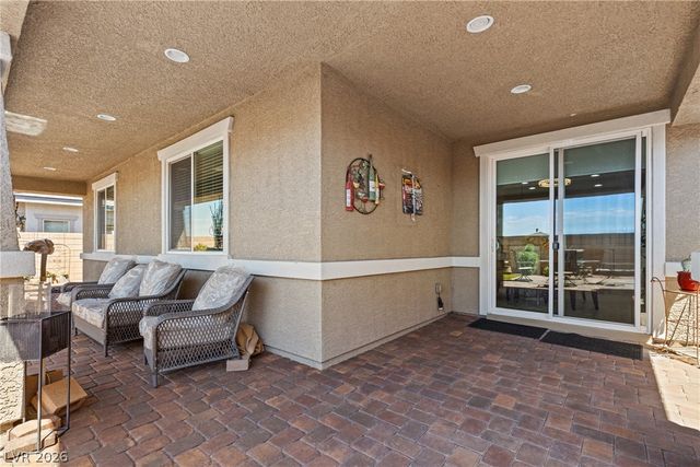 348 Cadence Vista Drive, Henderson, NV 89011