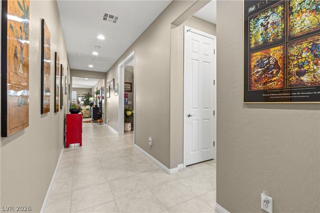 348 Cadence Vista Drive, Henderson, NV 89011