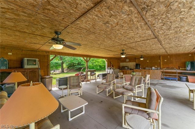 42580 Buckeye Road, Lisbon, OH 44432