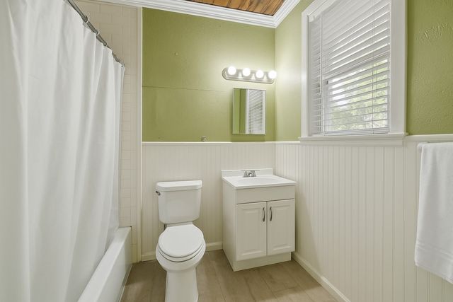 210 S Rosemont Avenue, Dallas, TX 75208