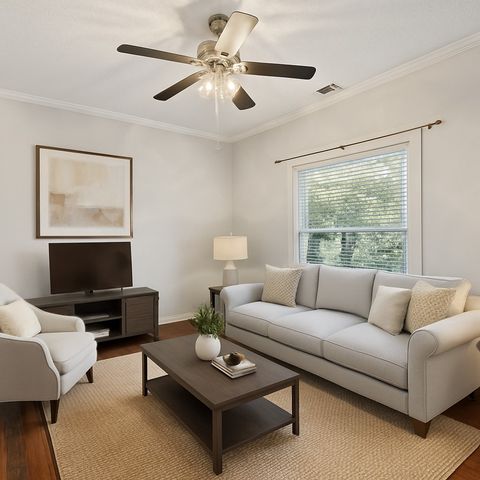 210 S Rosemont Avenue, Dallas, TX 75208