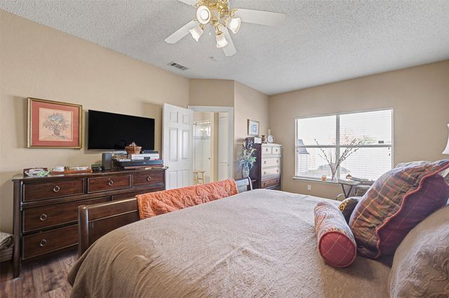 1109 Pierce Arrow Drive, Arlington, TX 76001