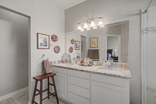 1109 Pierce Arrow Drive, Arlington, TX 76001