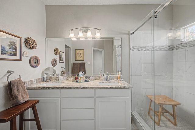 1109 Pierce Arrow Drive, Arlington, TX 76001