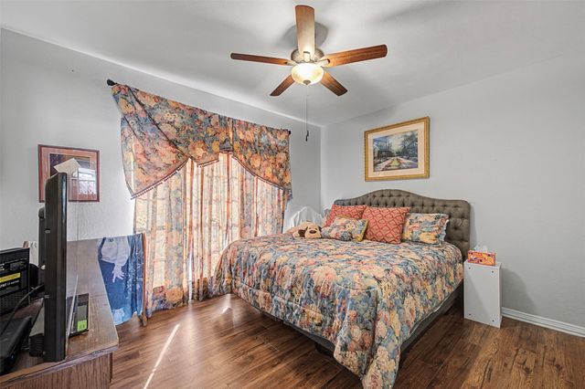 1109 Pierce Arrow Drive, Arlington, TX 76001