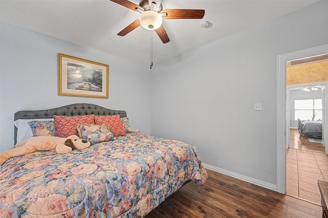 1109 Pierce Arrow Drive, Arlington, TX 76001