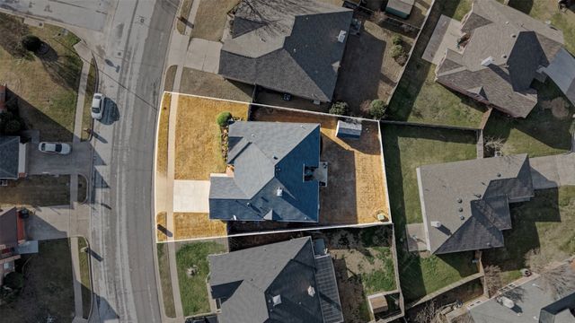 1109 Pierce Arrow Drive, Arlington, TX 76001