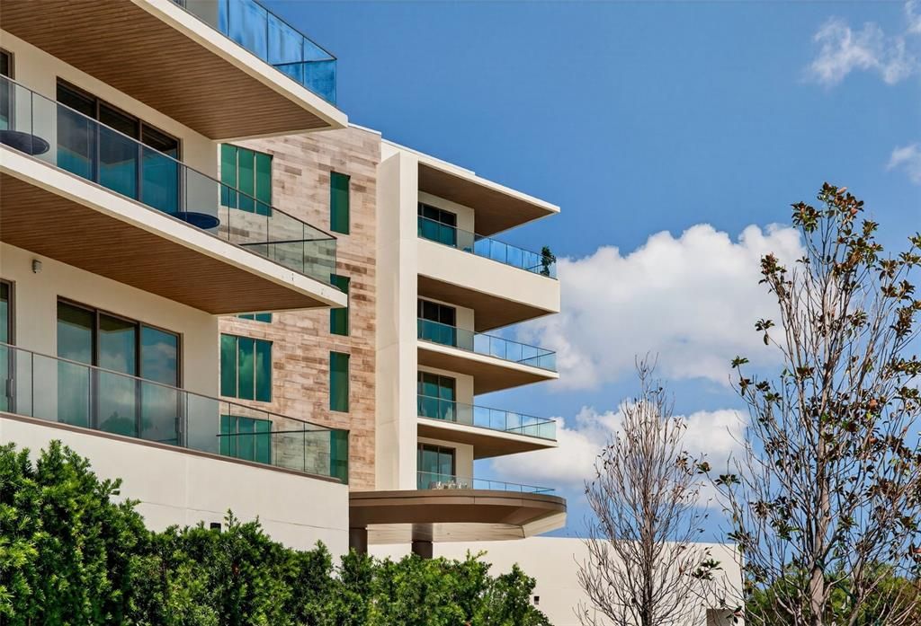 1591 GULF OF MEXICO DRIVE 410, Longboat Key, FL 34228