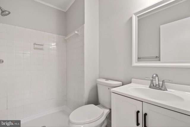 8219 DOCTOR CRAIK CT, Alexandria, VA 22306