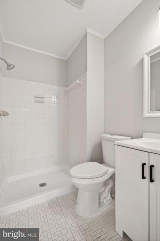 8219 DOCTOR CRAIK CT, Alexandria, VA 22306