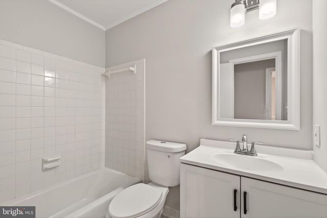 8219 DOCTOR CRAIK CT, Alexandria, VA 22306