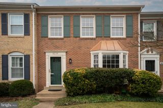 8219 DOCTOR CRAIK CT, Alexandria, VA 22306