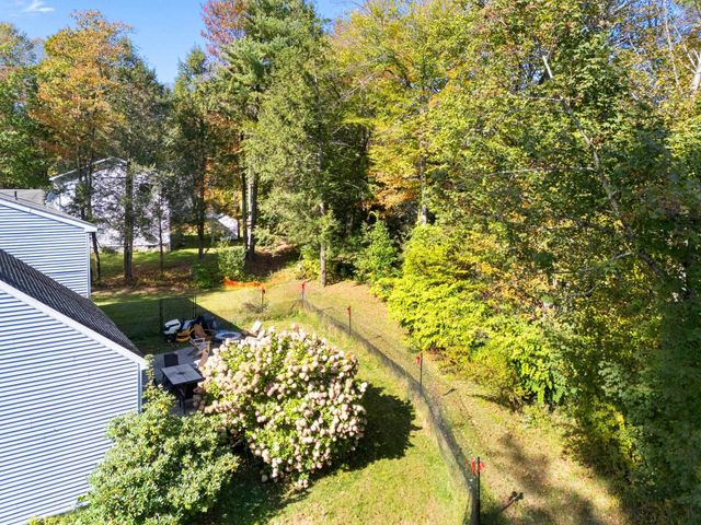 115 Country Hill, Brattleboro, VT 05301