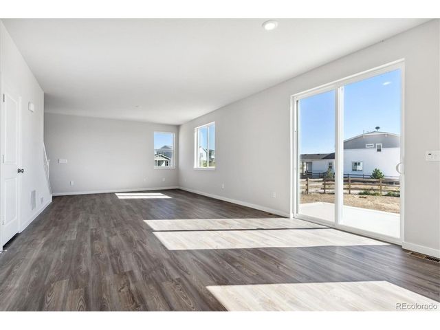 5656 Ranch St, Mead, CO 80504