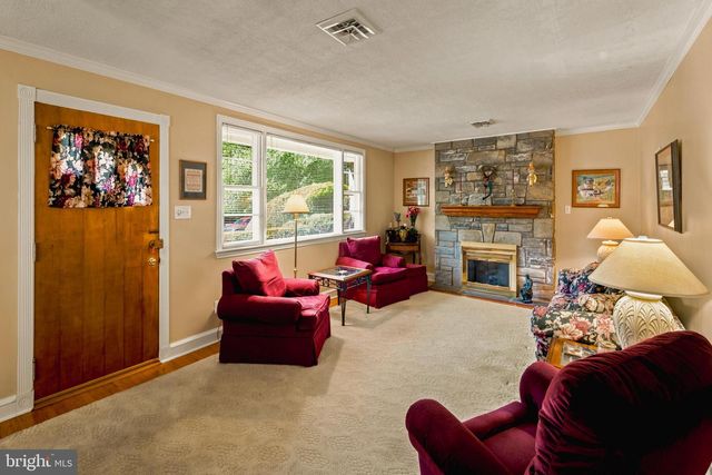 229 W KINGS HWY, Audubon, NJ 08106