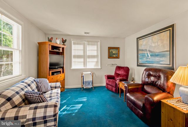 229 W KINGS HWY, Audubon, NJ 08106