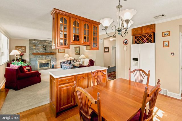 229 W KINGS HWY, Audubon, NJ 08106