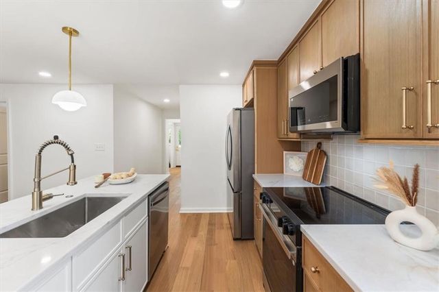 253 Birch Street, Atlanta, GA 30354