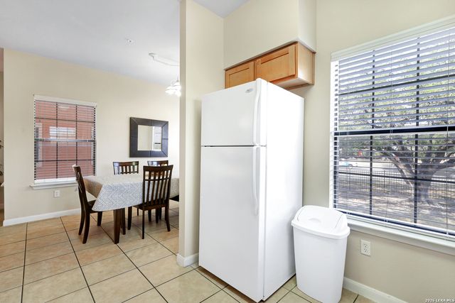 6160 Eckhert Rd Apt 1721, San Antonio, TX 78240