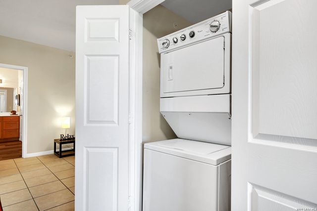 6160 Eckhert Rd Apt 1721, San Antonio, TX 78240