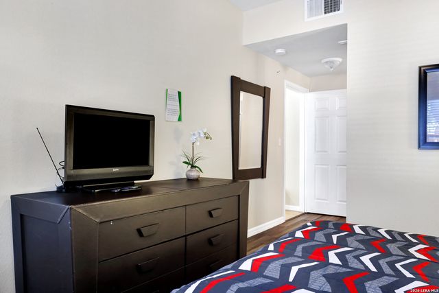 6160 Eckhert Rd Apt 1721, San Antonio, TX 78240