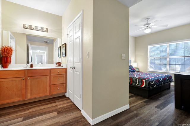 6160 Eckhert Rd Apt 1721, San Antonio, TX 78240